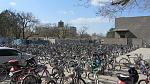 Dieses Foto dürfte einen Großteil der Nine Million Bicycles enthalten.